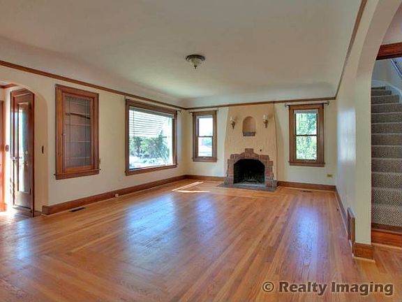 Fireplace, Living room