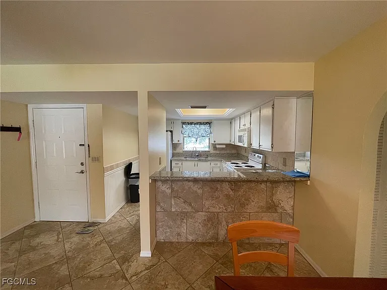 10 Beth Stacey Blvd #206 — Photo 5