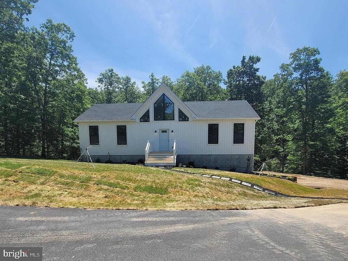 249 Fairview Oaks Ln, Berkeley Springs, WV 25411 Zillow