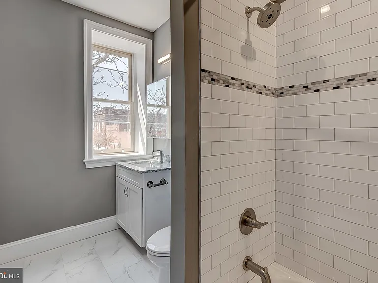 1214 Eutaw Pl #102 — Photo 19