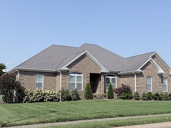2nd image of 116 Pemberton Pl
