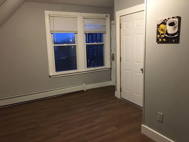113 Orange Ave #3 — Photo 4