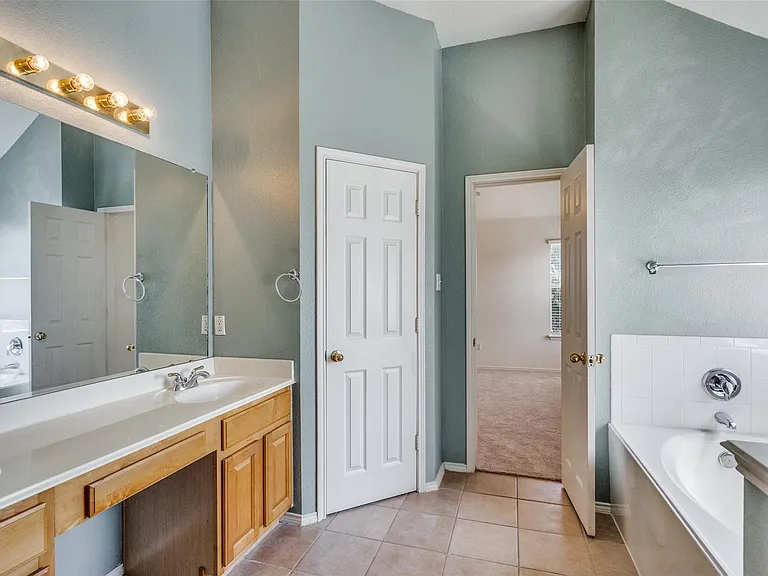3408 Oleander Dr — Photo 22