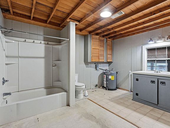 5th image of Loop 165