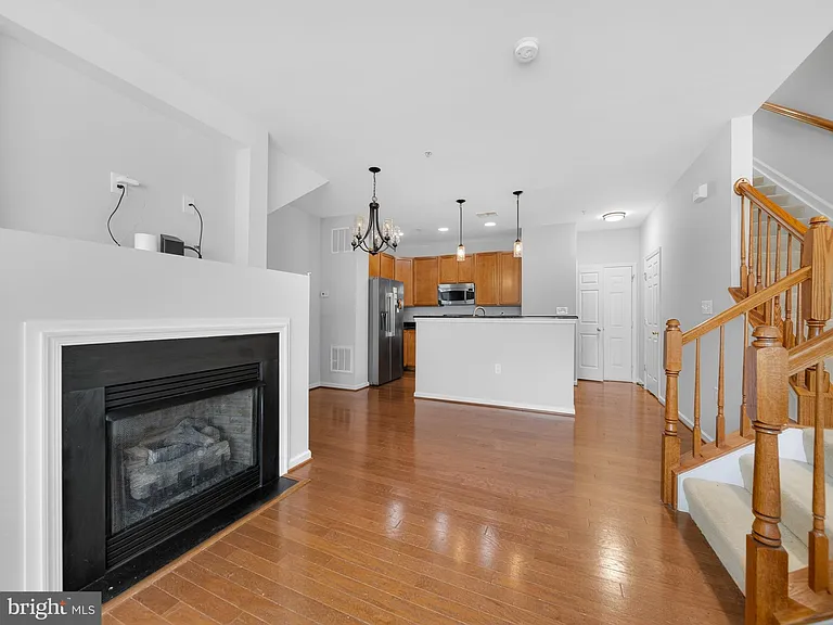 6055 Wicker Ln #A-127 — Photo 6