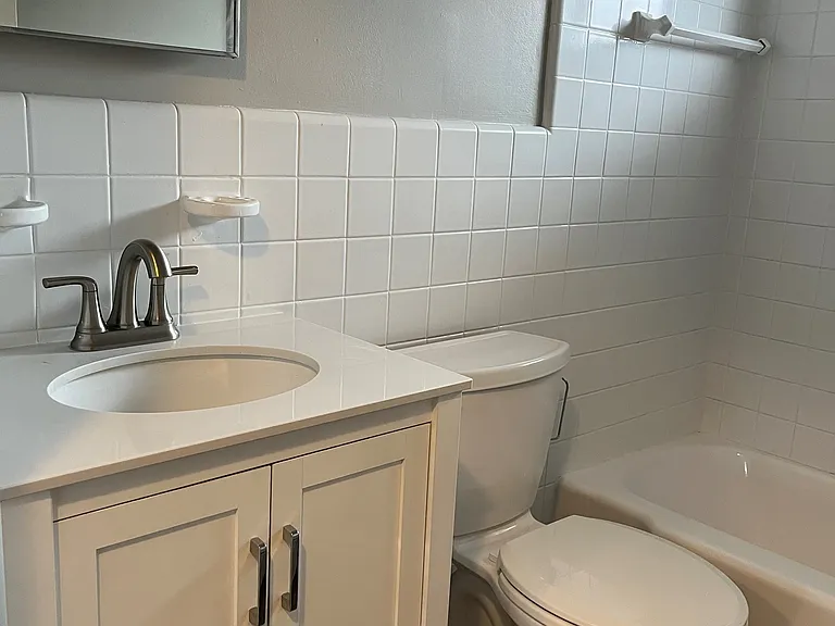 3826 Devon Rd #1 — Photo 6
