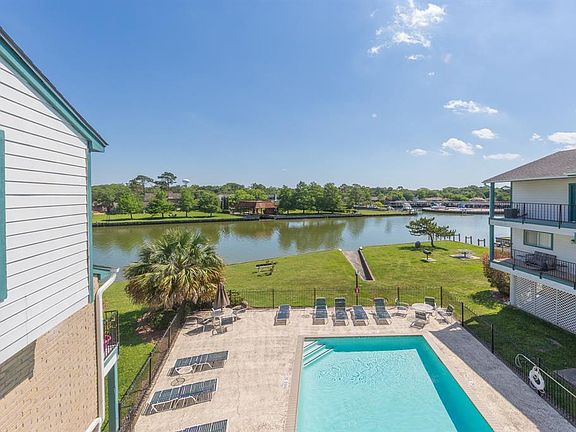 5th image of 18515 Egret Bay Blvd APT 1304