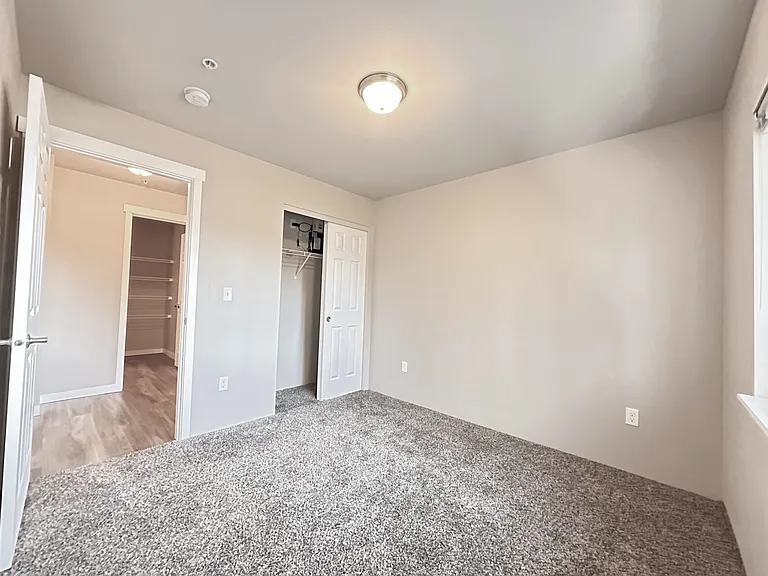 3105 S Assembly Rd #2BY1 — Photo 6