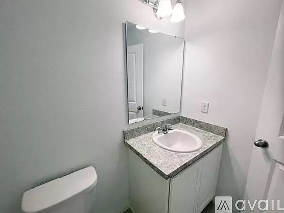 5th image of 3320 Azalea Dr #3320