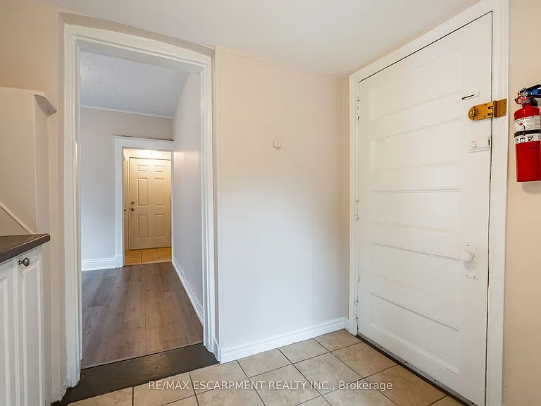 89 Carrick Ave #3 — Photo 7