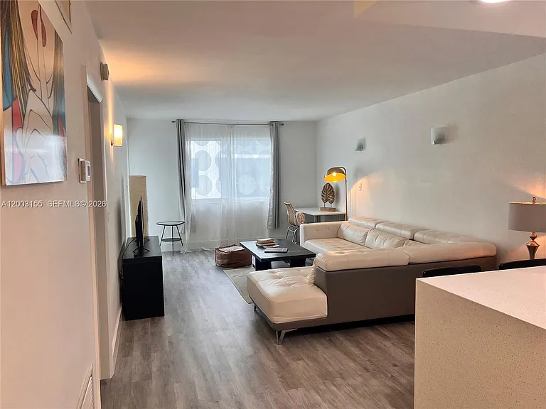 240 Galen Dr #302 — Photo 12