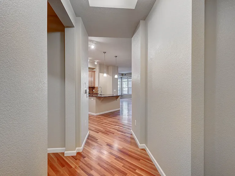 7820 Inverness Blvd — Photo 3