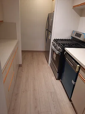 Rented by Bank Neary | media 17