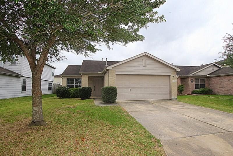1st image of 8122 Tassel Field Ln