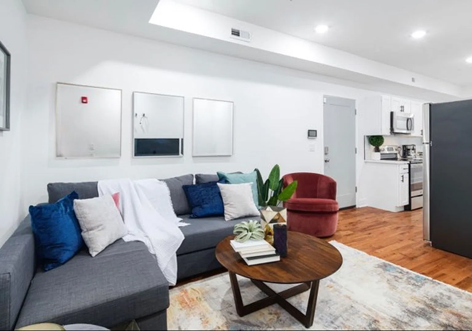 3000 West Diamond LLC — Photo 4