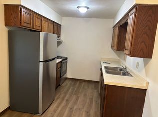 2241 Luann Ln #2, Madison, WI 53713