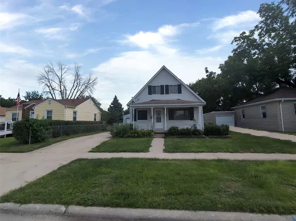 1321 S 26th St, Fort Dodge, IA 50501