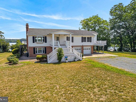 2nd image of 21485 Canoe Neck Way