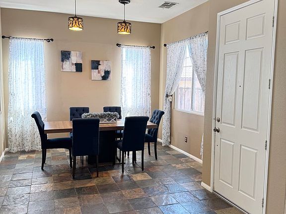 3rd image of 13378 Alpine Cir