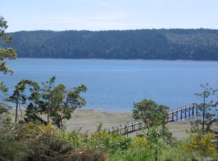 4501 N Susan Ave, Hoodsport, WA 98548