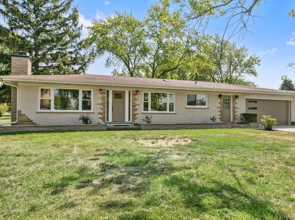 6N561 Fairway Ln, Itasca, IL 60143