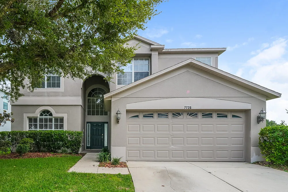 5 bed, 3.0 bath, 3393 sqft, $2,810 — Photo 1