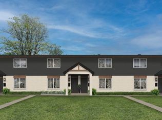 404 NW D St, Bentonville, AR 72712