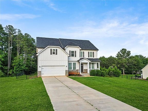 2nd image of 240 Alcovy Reserve Way