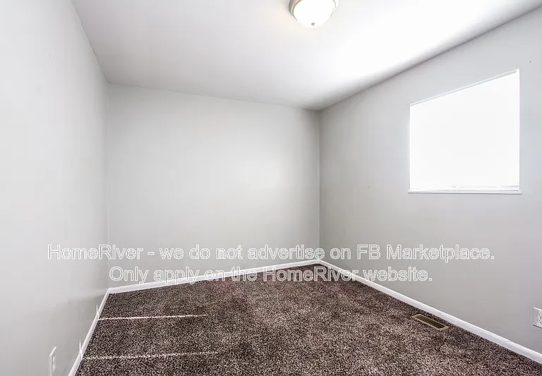 2806 Dietz St — Photo 7