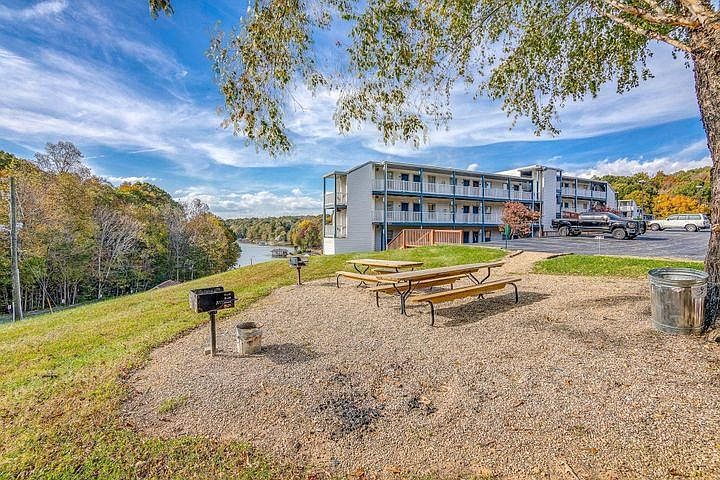 1st image of 1085 Bluewater Dr Unit 112