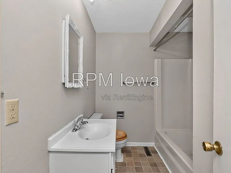 3439 SE 20th St #3439 — Photo 12