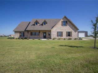 131 Brazos Dr, Rhome, TX 76078