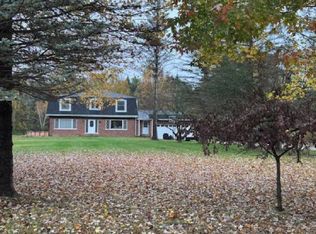 4202 Norman Rd, Lakeport, MI 48059