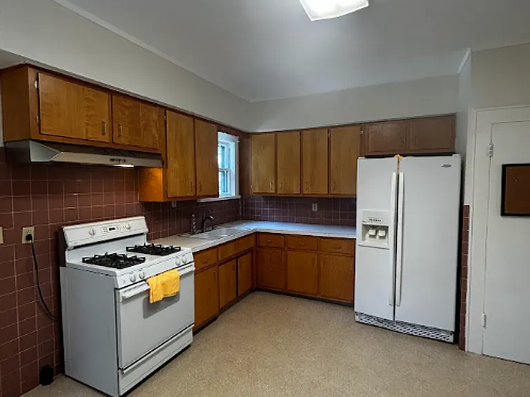 805-807 N Irving Ave — Photo 37