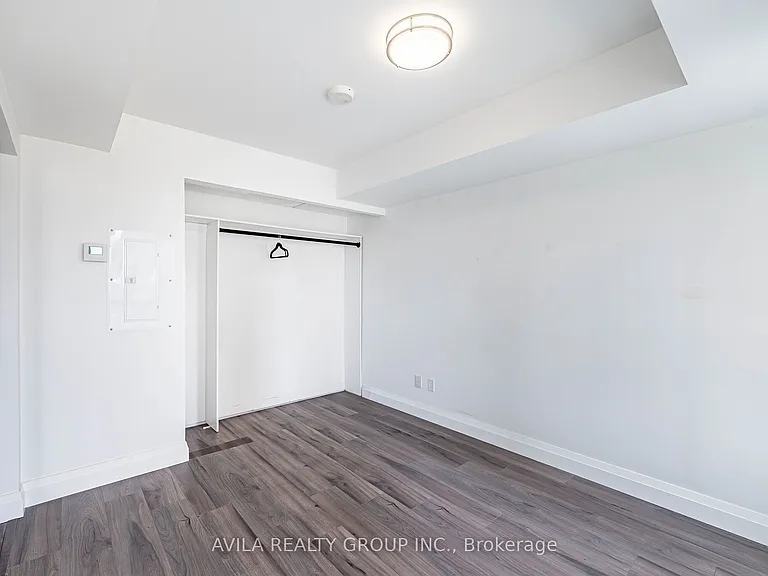 8 Trent Ave #704 — Photo 22