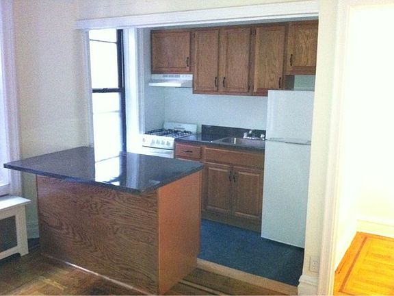 3rd image of 14430 35th Ave APT A45