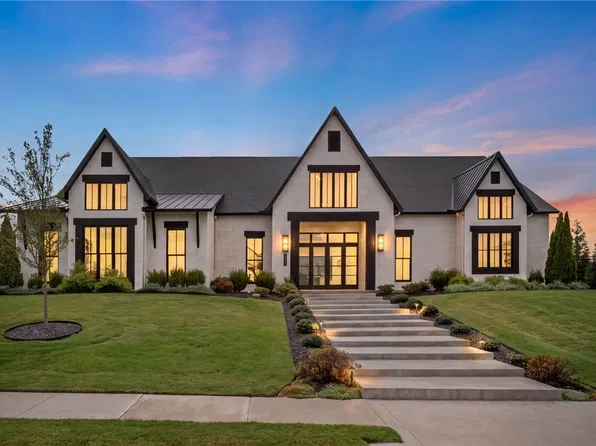 4903 Southgate Estates Cir, Rogers, AR 72758
