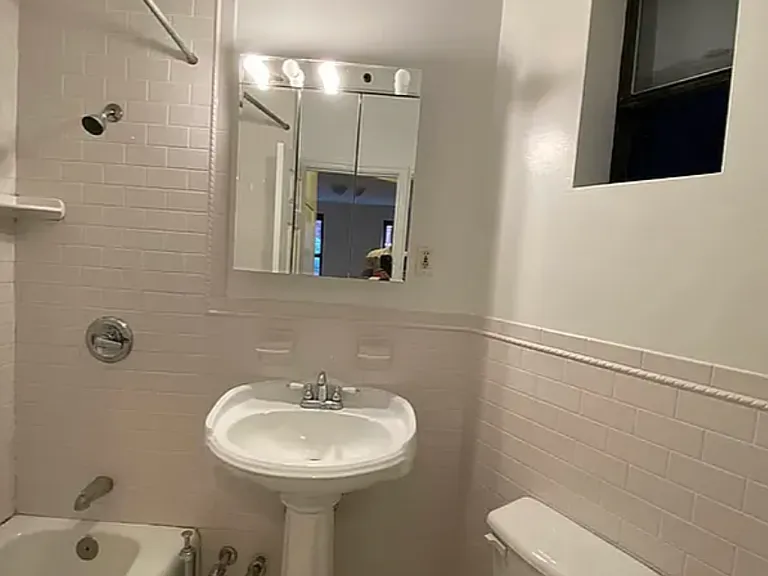 534 E 83rd St #3A — Photo 6