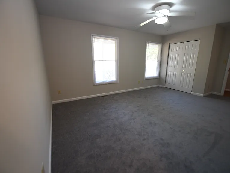 20503 Chestnut Ridge Dr — Photo 18