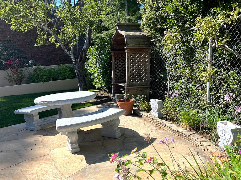 20 Bluebell Ln #B — Photo 15