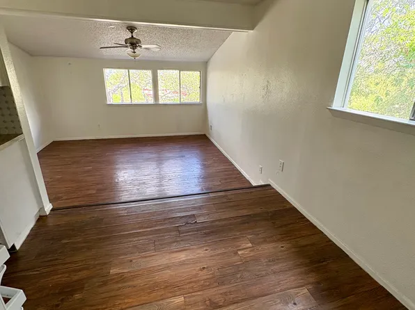 3105 S 1st St, Austin, TX 78704