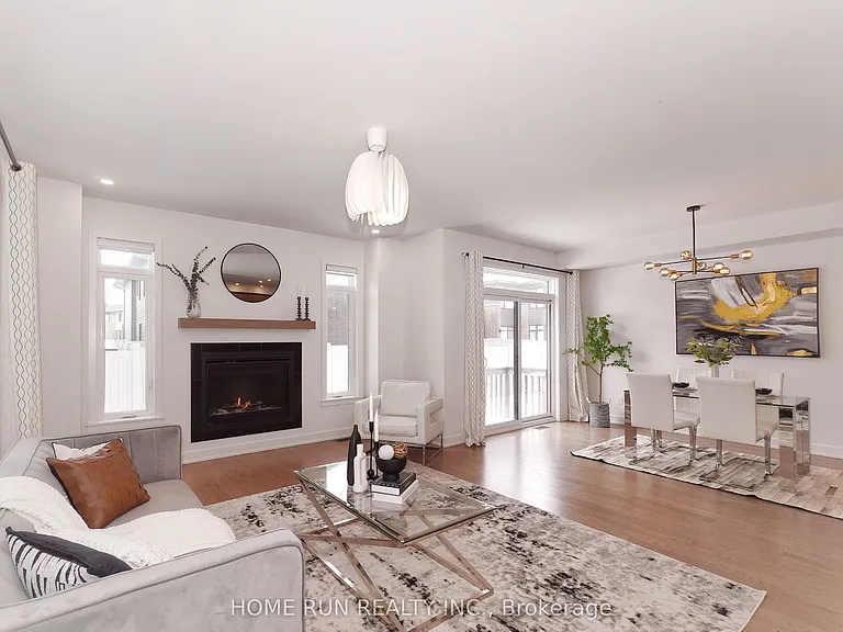 1051 Hydrangea Ave — Photo 3