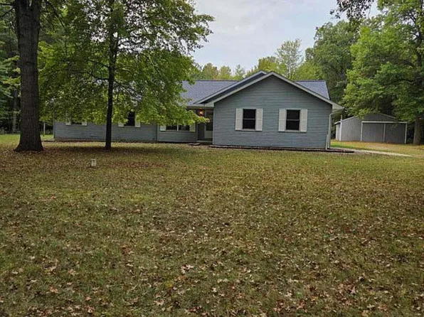 7644 S Steel Rd, Saint Charles, MI 48655