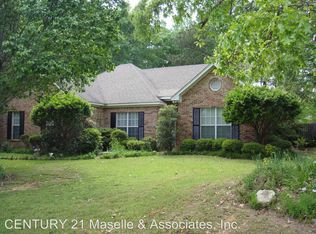 212 Elm Dr, Byram, MS 39212