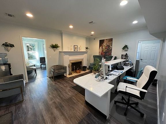 MAIN OFFICE RECEPTION AREA