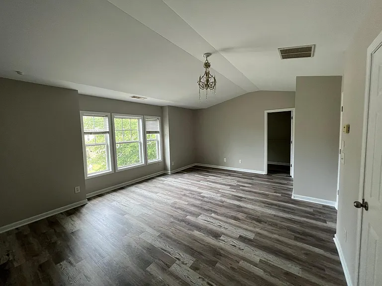5795 Crestwick Way — Photo 18