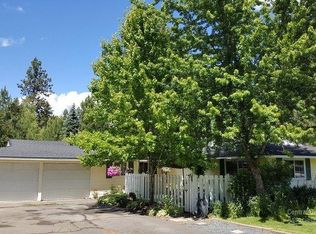 20350 Klahani Dr, Bend, OR 97702