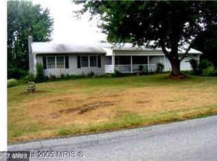 10102 Garis Shop Rd, Hagerstown, MD 21740