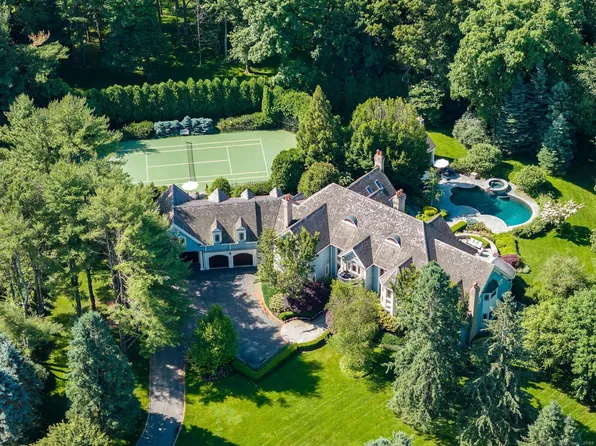 7 Spruce Meadow Court, Wilton, CT 06897
