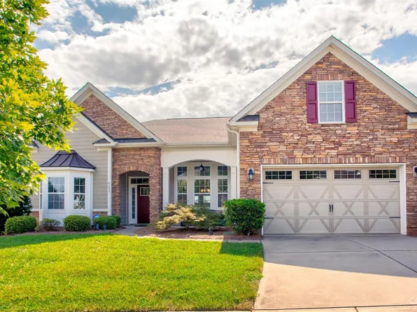 9230 Carneros Creek Rd, Charlotte, NC 28214